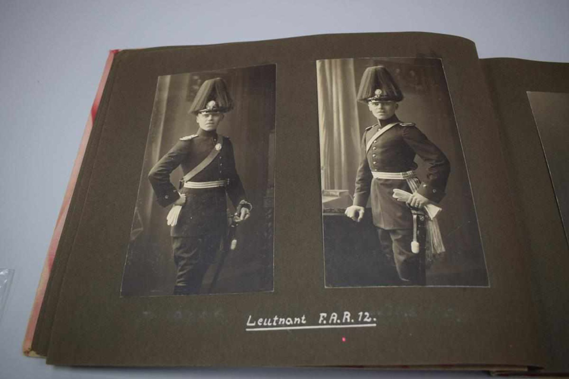 Nachlass: General Alfred Haubold, Fotoalbum Haubold in jungen Jahren Hochzeit, Hindenburg 286 - Bild 8 aus 27