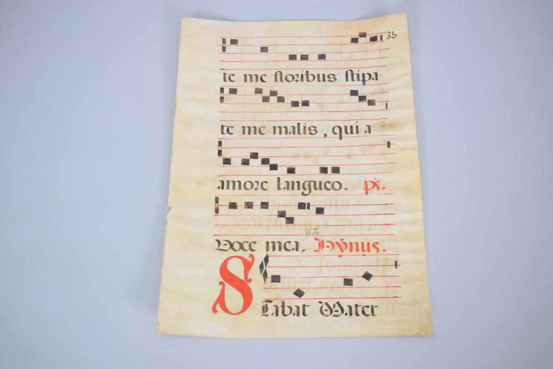 Notenblatt um 16.Jh. in spätmittelalterlicher HandschriftNotenblat aus dem Spätmittelalter auf