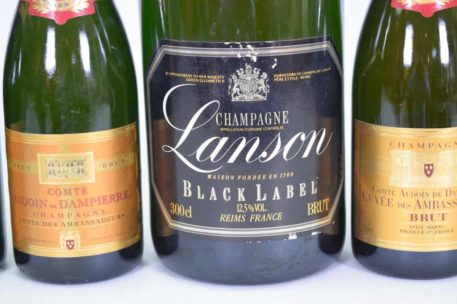 Konvolut Champagner 5 Flaschen Dampierre, Lanson, Crémant de Limoux1) 3 Flaschen Cuvée de - Bild 4 aus 5