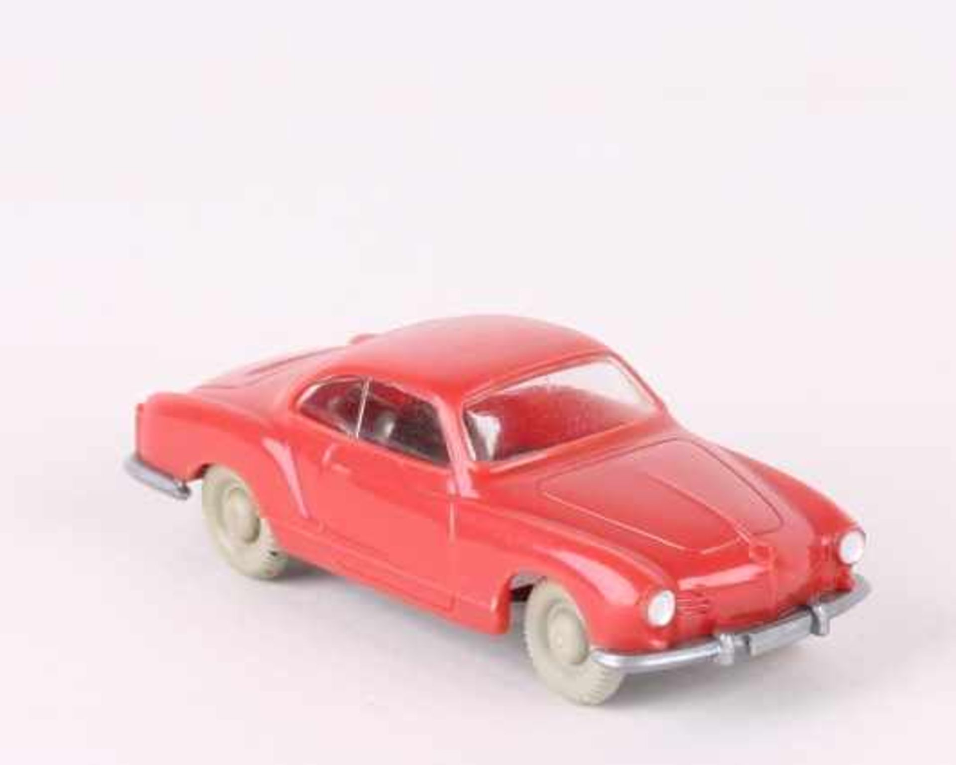 Wiking VW Karmann Ghia rosé 34/4h, neuwertig