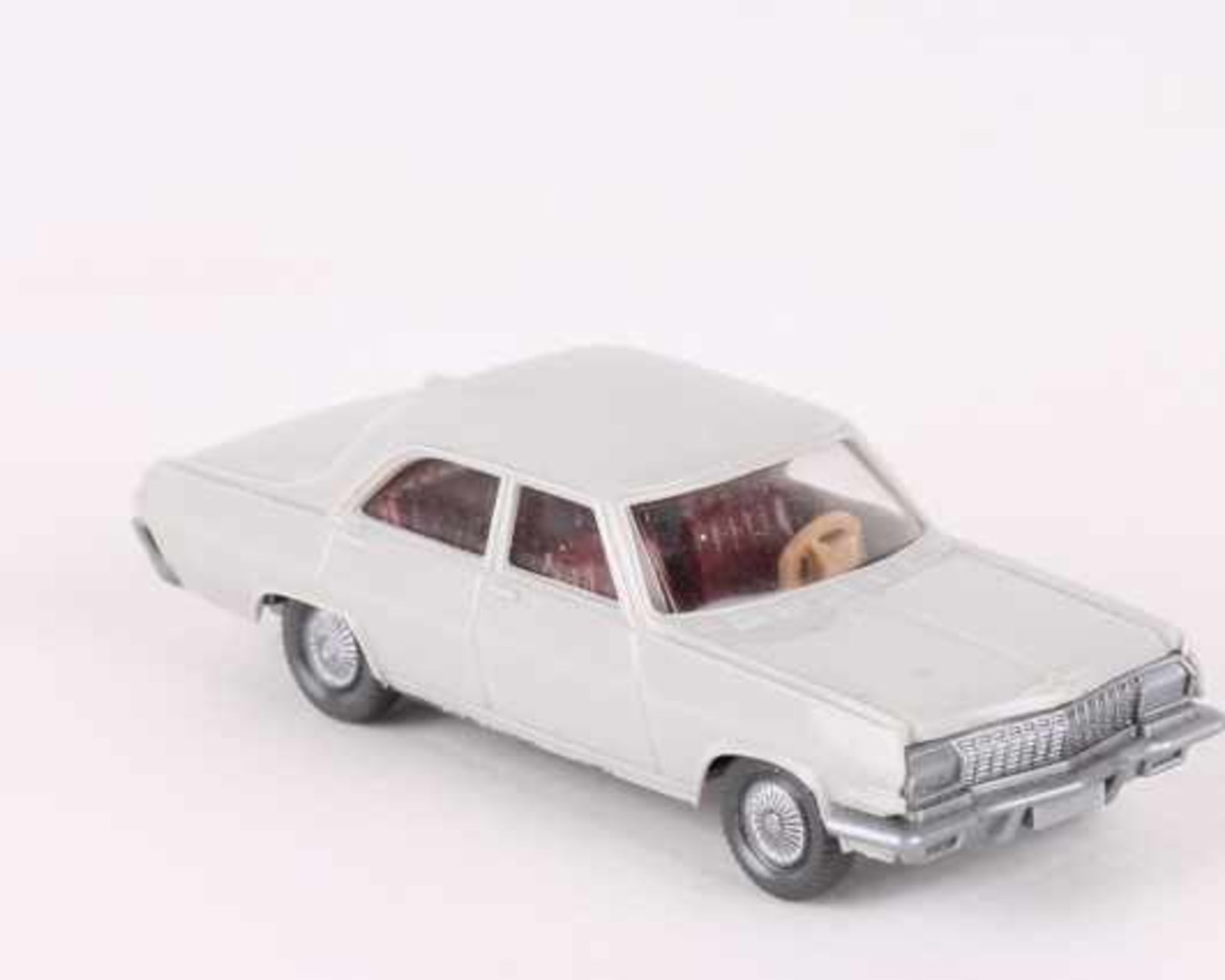 Wiking Opel Admiral achatgrau 112/1b, neuwertig