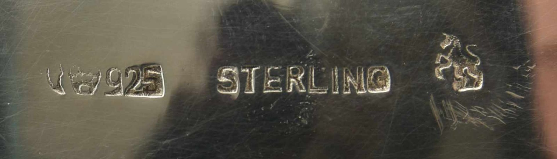 SILBERKANNE, 925er Sterling, gemarkt, Deutschland 20. Jahrhundert 772 g schwere, bauchige - Bild 5 aus 6