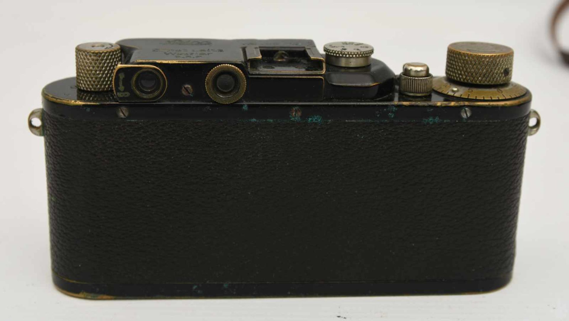 LEICA KAMERA, Deutsches Reich um 1935 Kamera der Firma Leica "Ernst Leitz Wetzlar D.R,.P." Alters- - Bild 6 aus 9