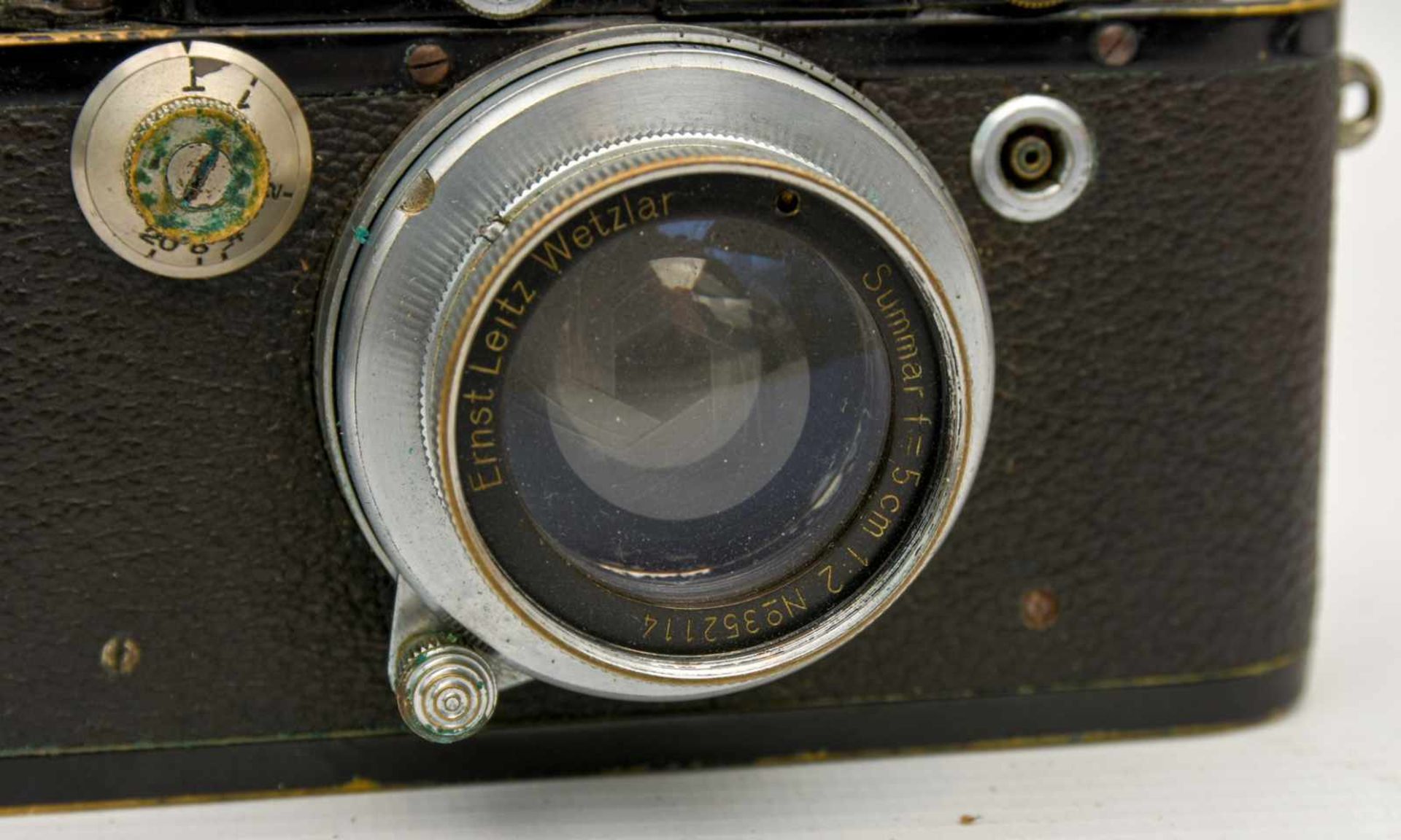 LEICA KAMERA, Deutsches Reich um 1935 Kamera der Firma Leica "Ernst Leitz Wetzlar D.R,.P." Alters- - Bild 3 aus 9