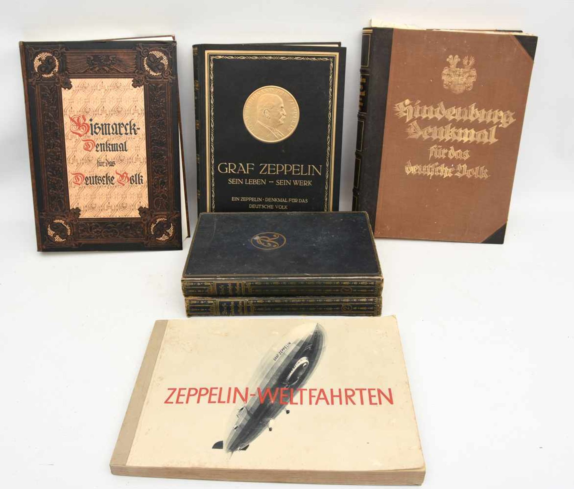 KONVOLUT "DEUTSCHE HELDEN", Sachbücher/Monografien Zeppelin/Hindenburg u.a., Deutsches Reich 1914-