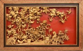 WANDPANNEL, beschnitztes Holz lackiert und bemalt, China Mitte 20. Jahrhundert Horizontales