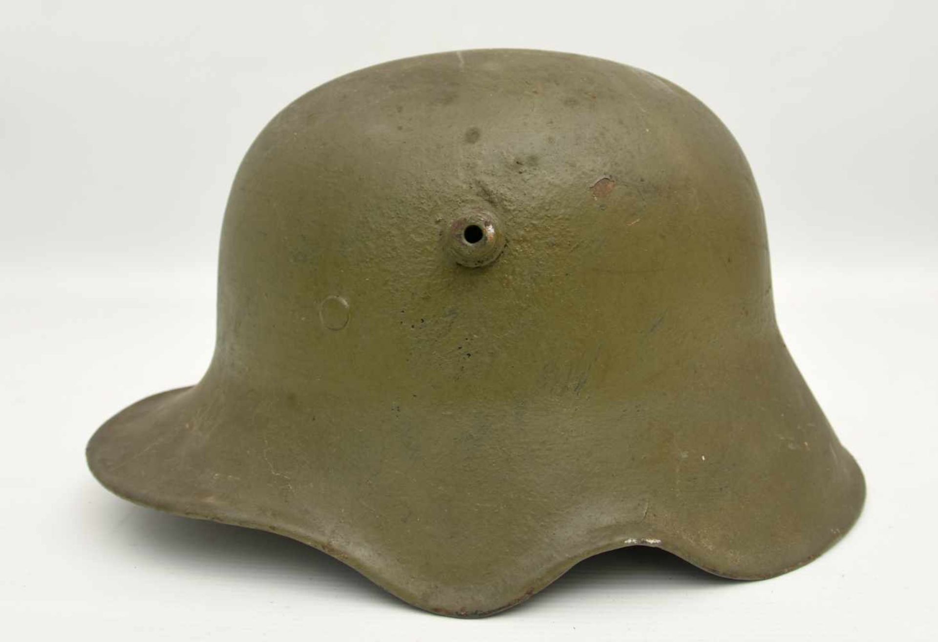 STAHLHELM 1. WELTKRIEG, Stahlblech/Schweineleder/Rindsleder, Deutsches Kaiserreich um 1915