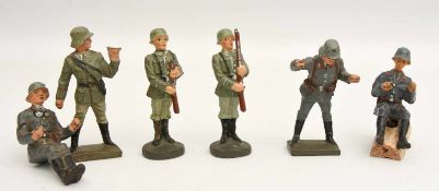 "SECHS WEHRMACHTSSOLDATEN", Elastolin/Lineol bemalt, Deutsches Reich um 1935/36 Soldaten der