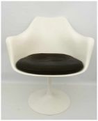 KNOLL "TULIP" STUHL mit Armlehnen, Fiberglas/Kaschmir, 1990er-Jahre Vom finnischen Designer Eero