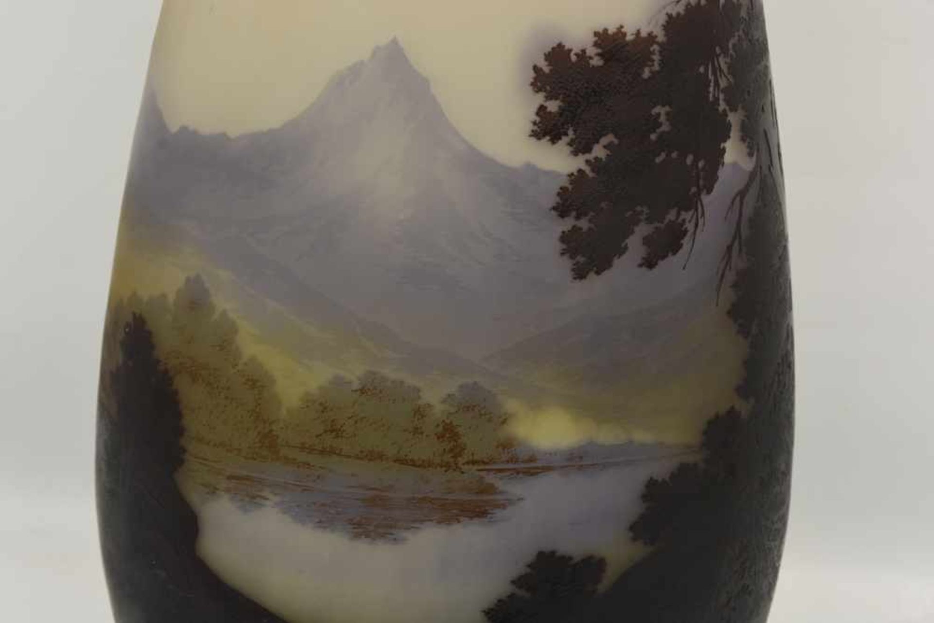 EMILE GALLÉ NANCY, Vase Glas farbig überfangen, ovoide Form, Frankreich um 1935 Höhe mit 63 cm und - Bild 15 aus 18