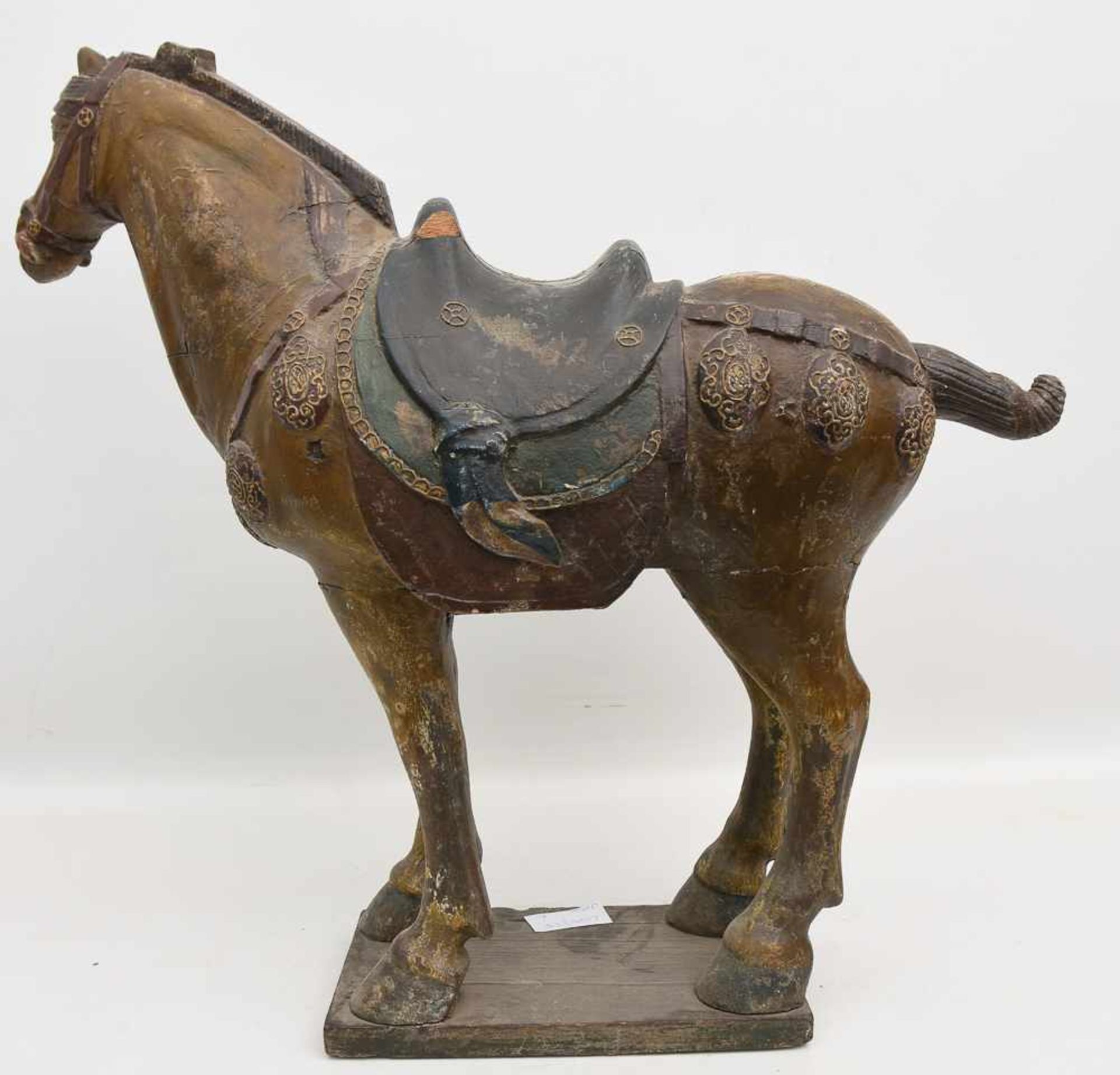 TANG-PFERD, bemaltes Holz, China 19. Jahrhundert Hölzernes bemaltes Tang-Pferd. Höhe: 53 cm, - Image 8 of 10