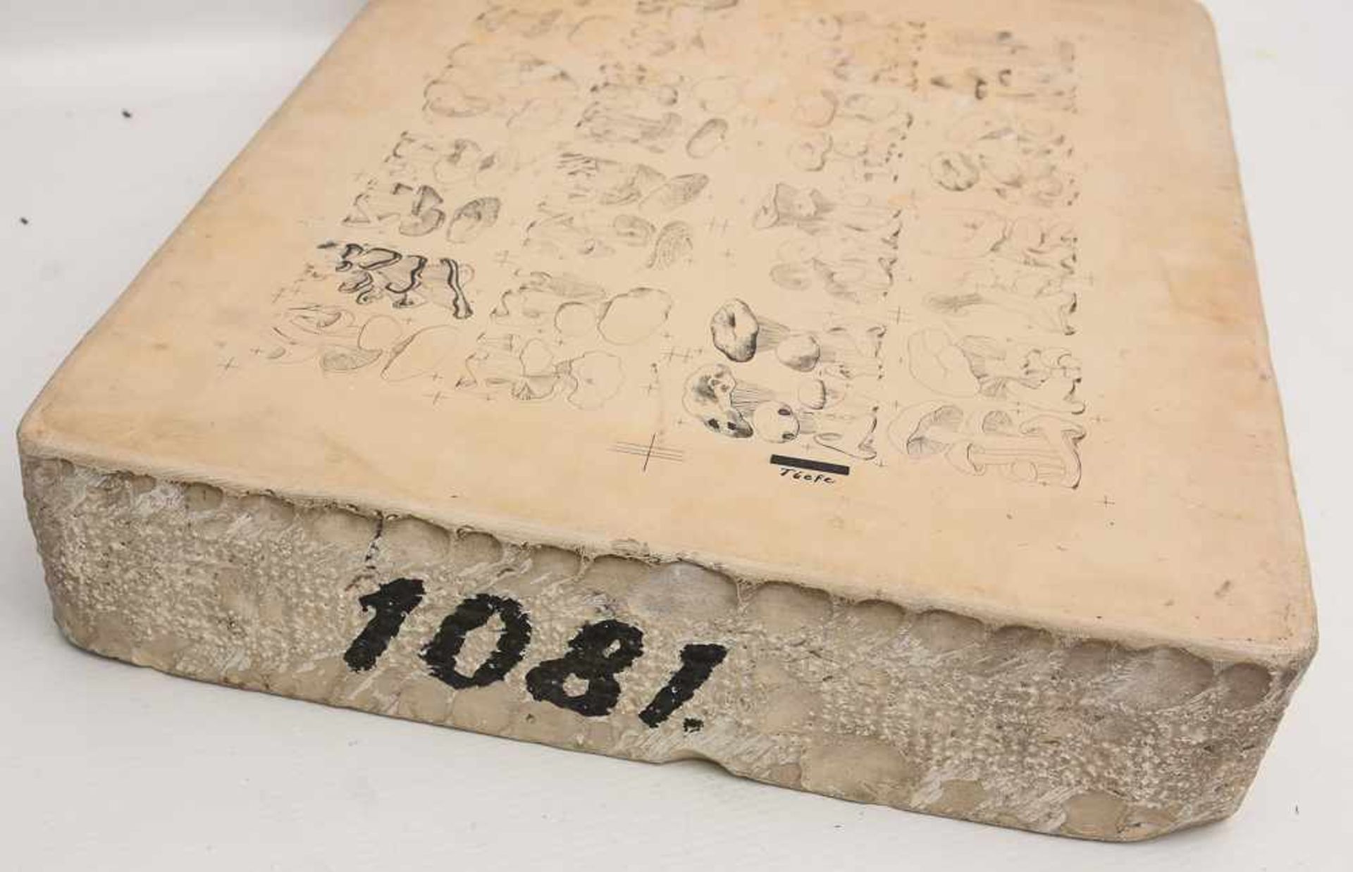 ZWEI DRUCKPLATTEN, Standstein graviert, 1. Hälfte 20. Jahrhundert Zwei Druckplatten aus Sandstein, - Bild 5 aus 5