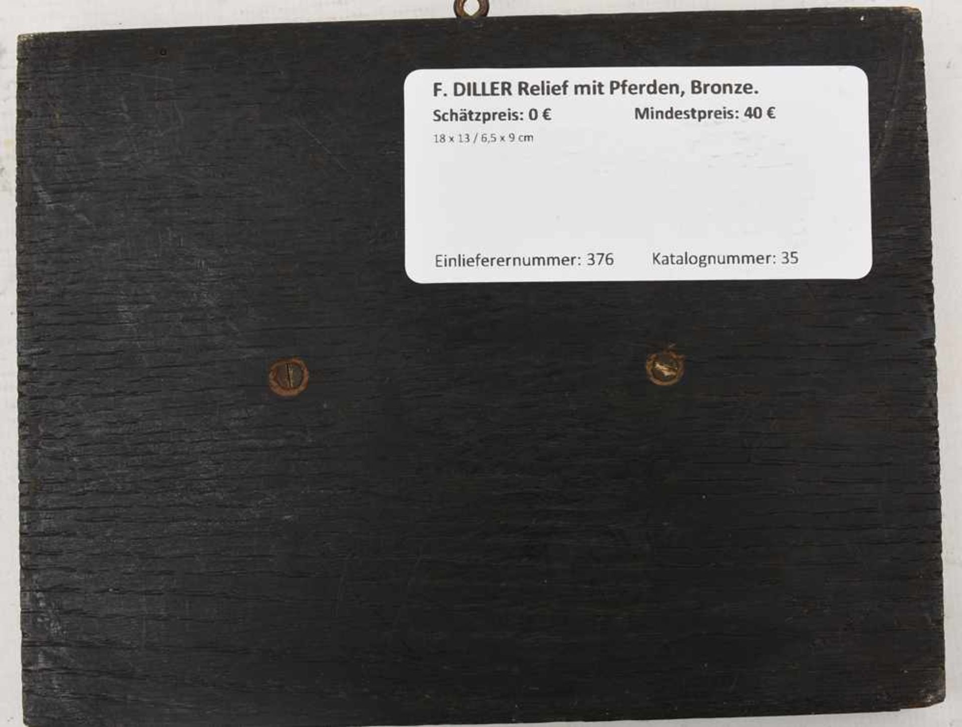 F. DILLER Relief mit Pferden, Bronze. 18 x 13 / 6,5 x 9 cm - Bild 3 aus 3