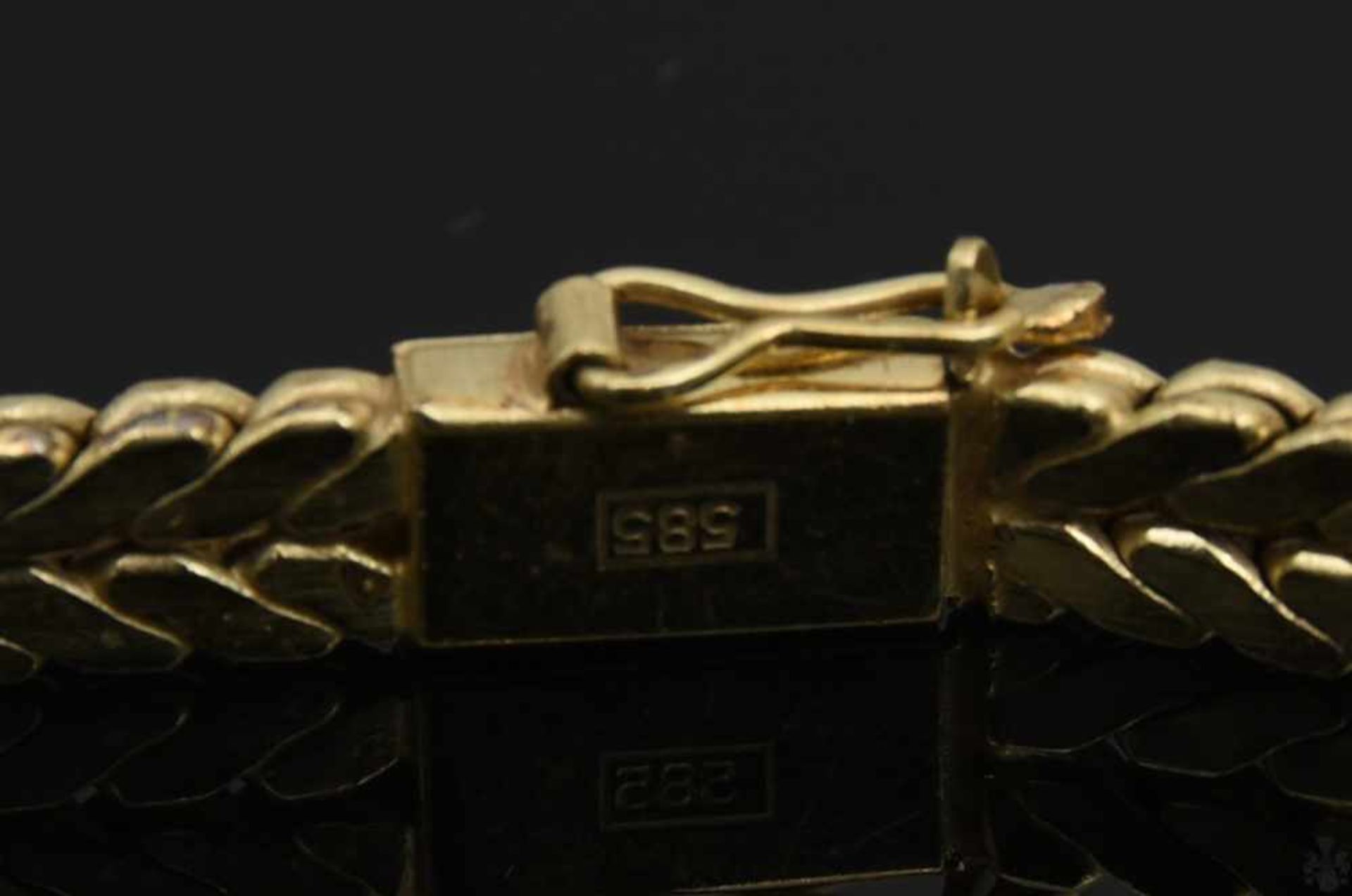 ARMBAND, mit 7 Brillianten besetzt, 585er Gold, Deutschland.17,8gLänge:18 cm - Image 3 of 5
