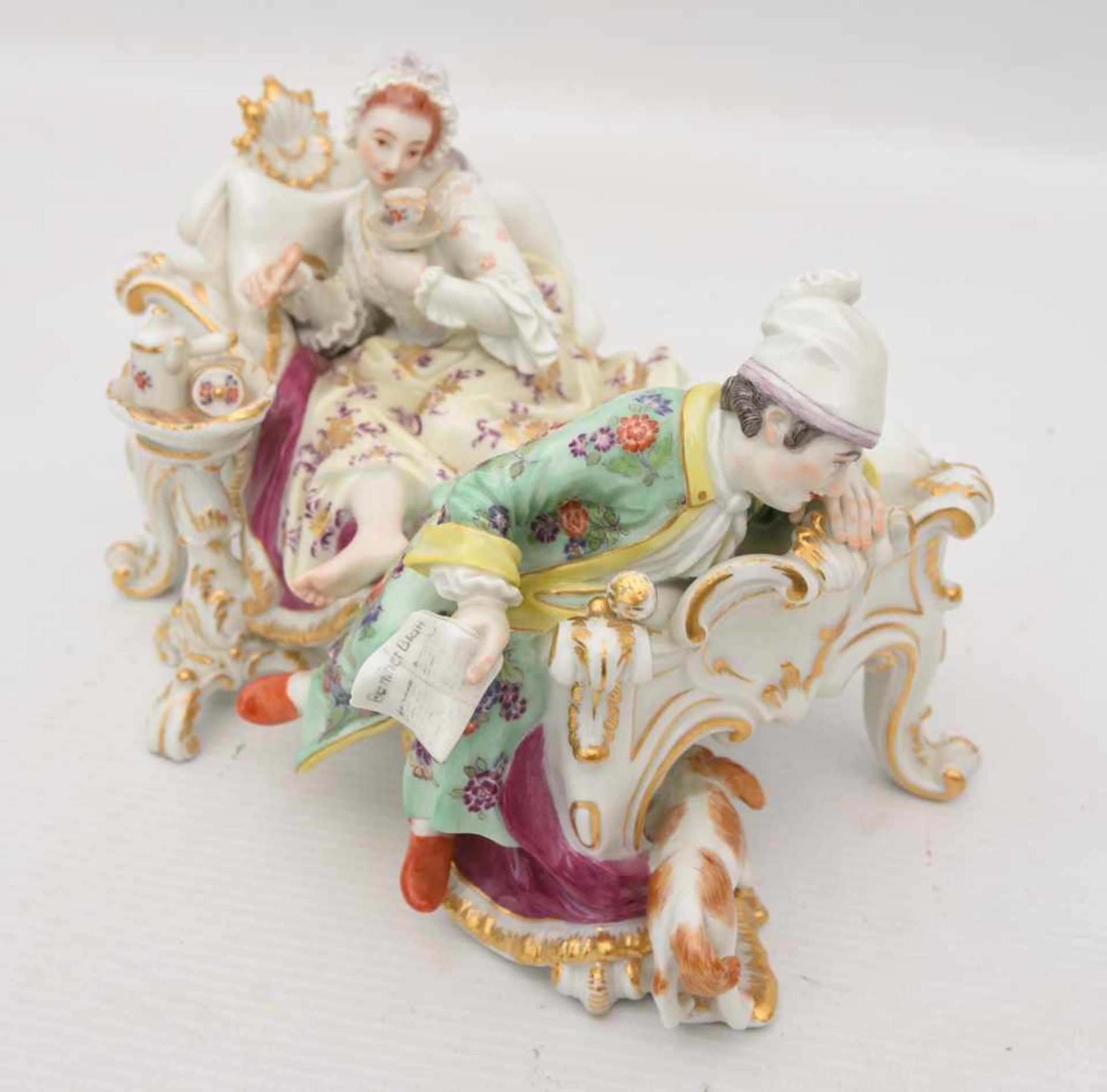 MEISSEN FIGURINE, Morgen auf dem Canapé, Deutschland.Gold und Farbig Staffierte Plastik, keine - Image 9 of 16