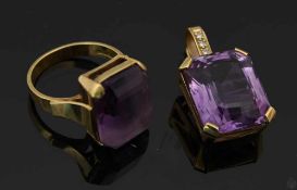 DAMENRING UND ANHÄNGER, 585er Gelbgold u. AmethystSet bestehend aus Damenring und Collieranhänger 14