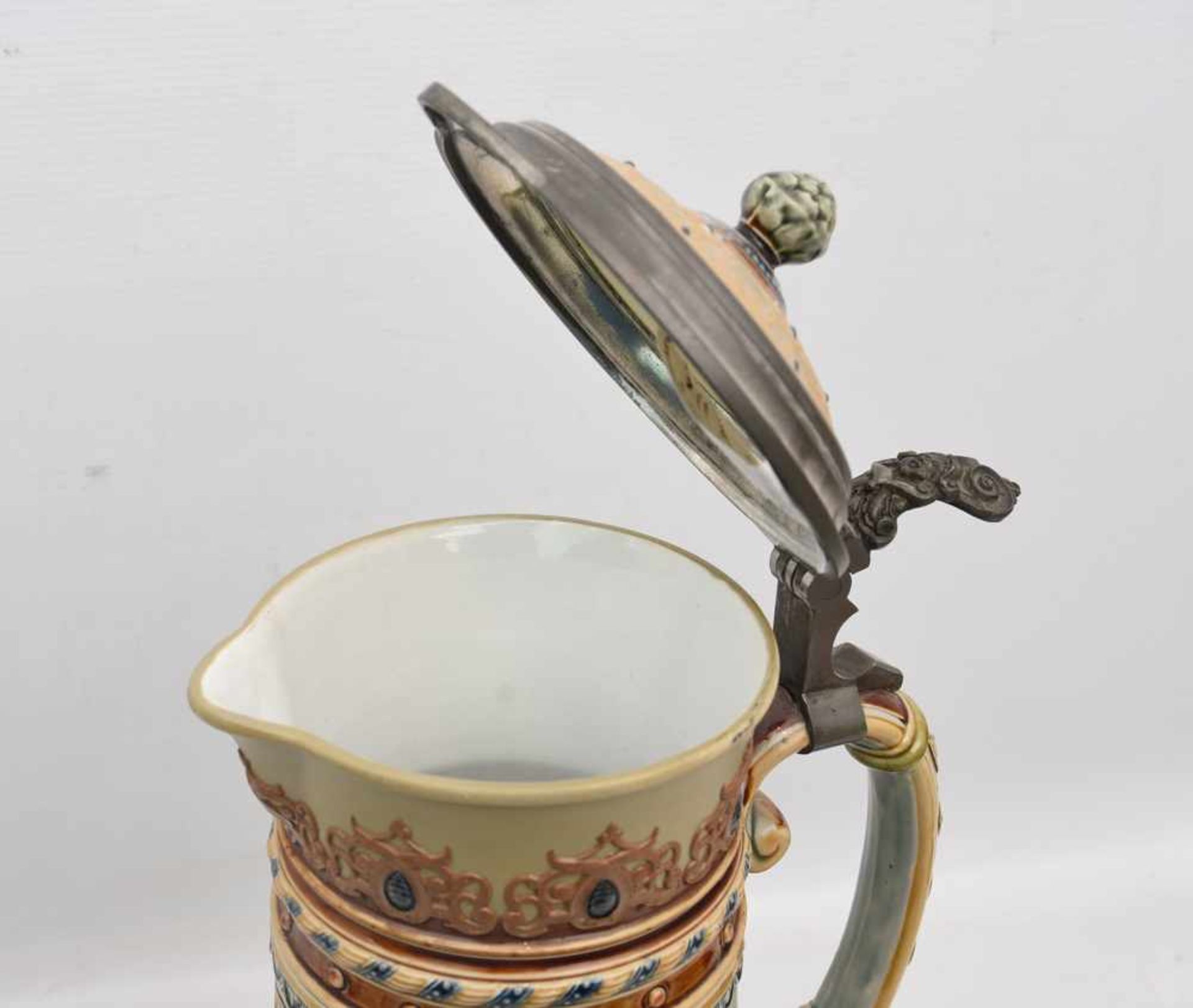 VILLEROY & BOCH, Bierkrug, sig. Warth, Deutschland, 1906. JhAm Deckel mit name und Datum graviert. - Bild 6 aus 8