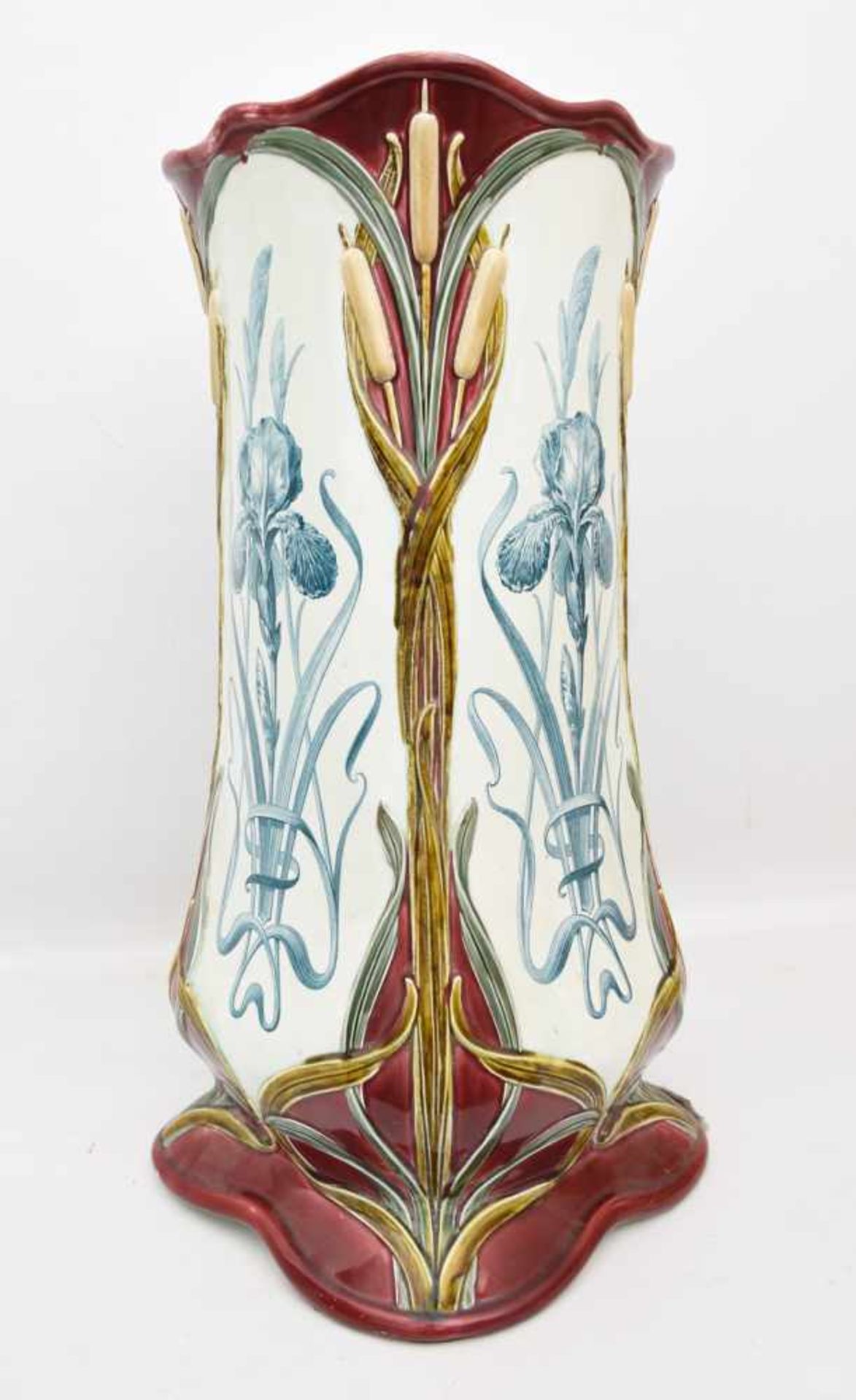 METTLACH, Villeroy & Boch, Bodenvase, Deutschland, 20. JhJugendstil Bodenvase mit Schwertliliendekor