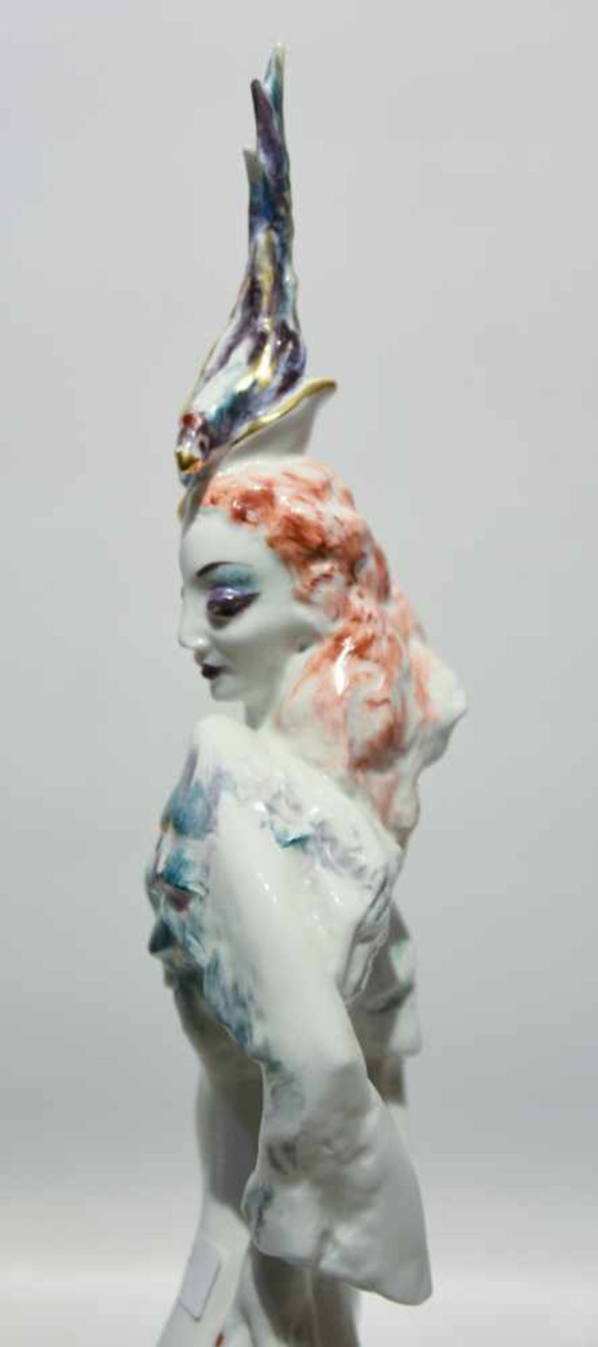 MEISSEN FIGUR LIMITED EDITION, Modell tanzend, Deutschland, 2005.Modern und stolz anmutende Figur - Image 5 of 9