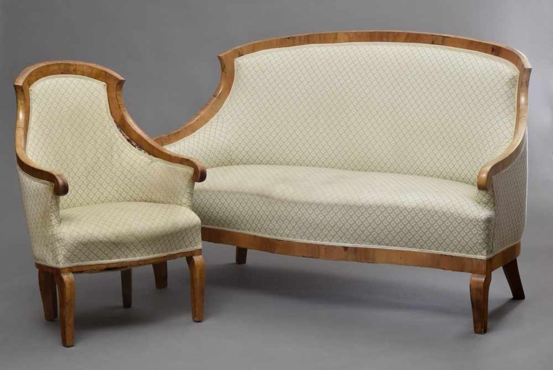 2 Diverse Teile Biedermeier Sofa und Sessel, Kirsche furniert, 103x140x66cm, H. 45/103cm