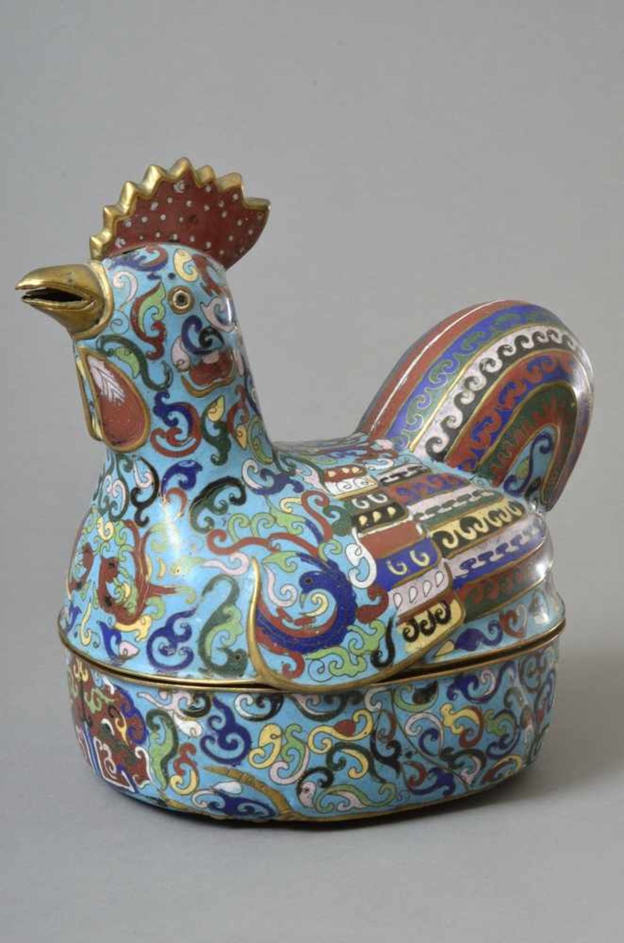 Großes Cloisonné "Huhn", China 19.Jh., H. 28cm, innen bestoßen