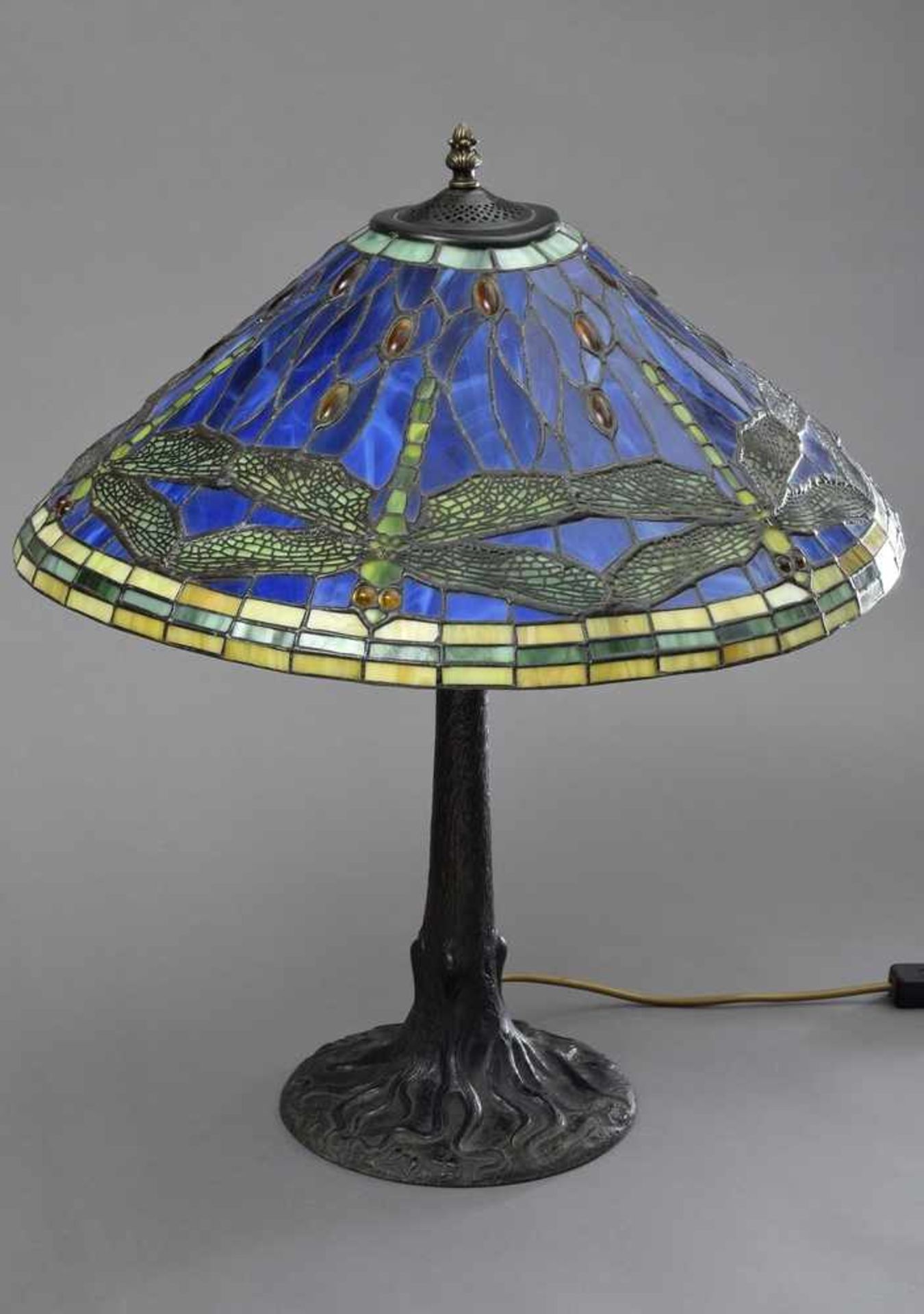 Jugendstil Lampe mit Bleiverglastem Schirm "Libellen" in Tiffany Art, wohl Handel USA, H. 63cm,