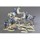 9 Diverse Figuren "Blaue Nymphenburger Jagd", bestehend aus: 1 Kutsche mit Dame, 3 Jagdhunde, 1