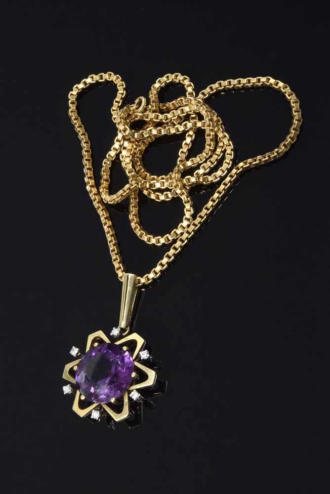 GG 750 Venezianerkette mit GG 585 Amethyst-Brillant Anhänger in Sternform, gesamt 25,8g, L. 14cm