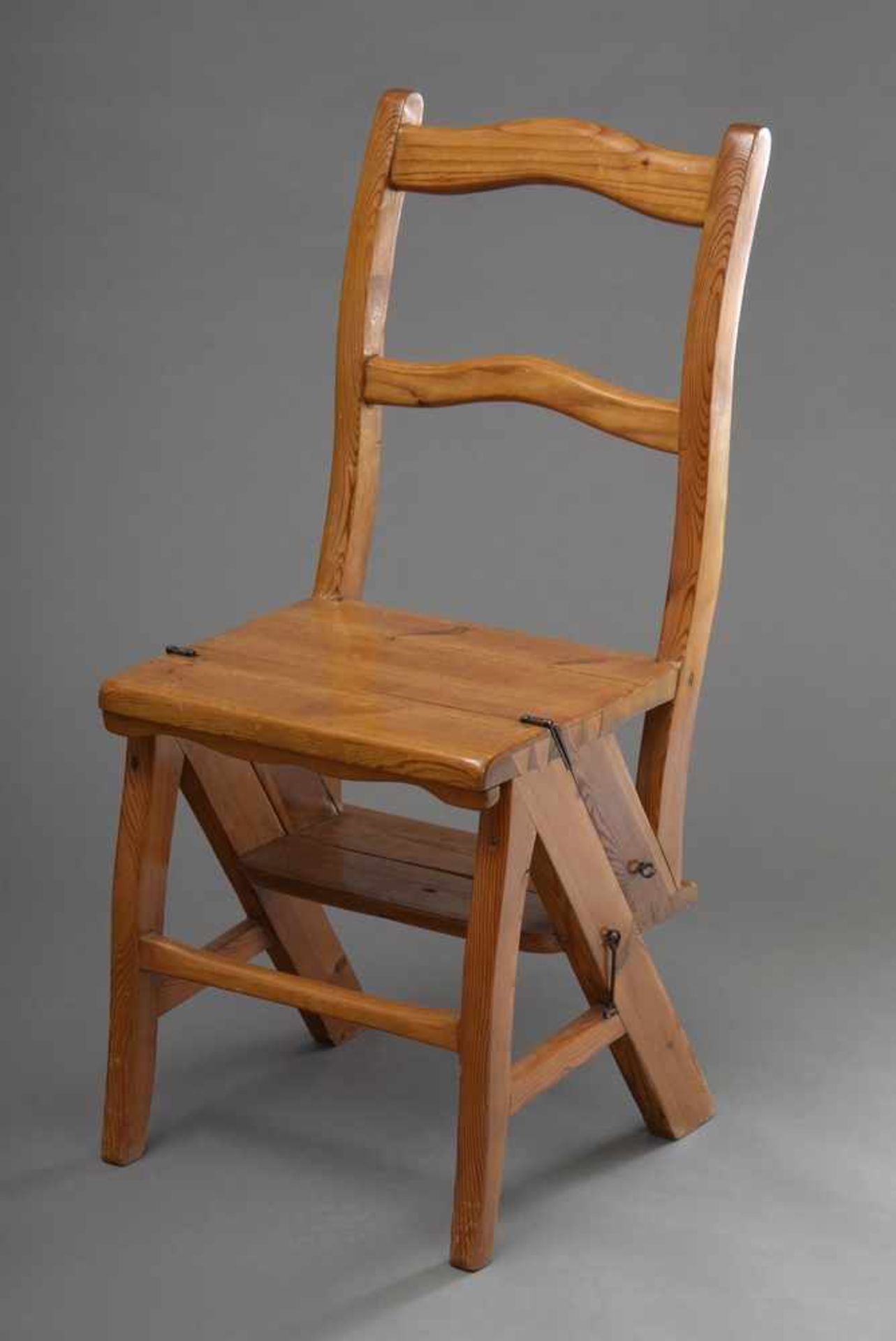 Weichholz Leiterstuhl um 1900, H. 45/91cm Softwood ladder chair around 1900, H. 45/91cm