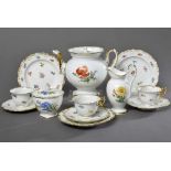 9 Teile Meissen Rest Kaffeeservice "Deutsche Blume/Streublume" mit Biedermeier Rand, bestehend