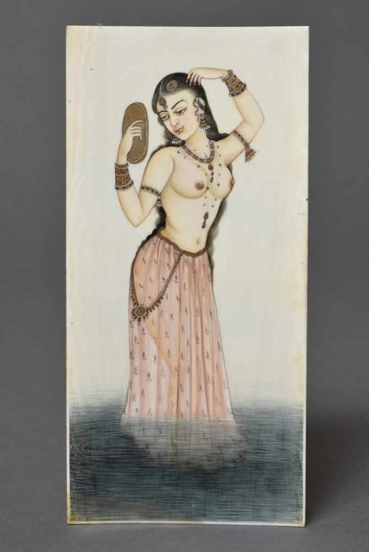 Indische Miniatur auf Elfenbein "Frau mit Spiegel", 17,5x8cm Indian miniature on ivory ''woman