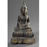 Figur "Meditierender Buddha in Virasana Sitz und mit Bhumispashamudra Geste der rechten Hand" im