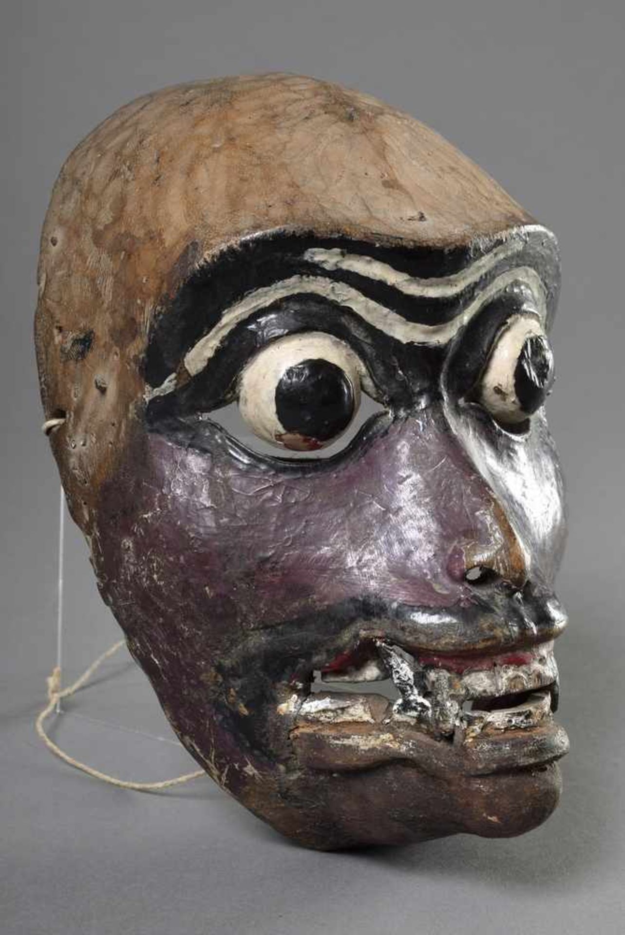 Maske "Affe", Holz, farbig gefasst, Lombok, Indonesien, 19x13cm, etw. ber./best., erworben 1977 in - Bild 2 aus 6
