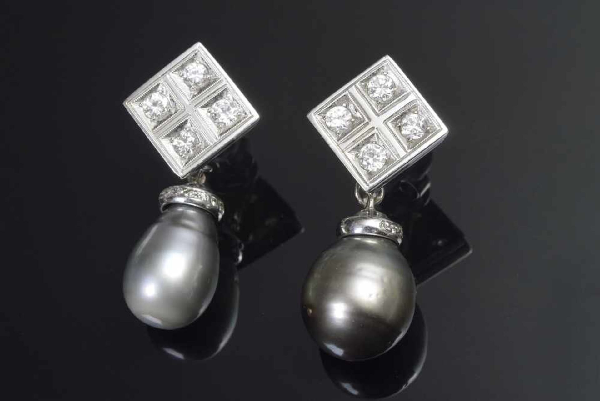 Paar WG 750 Ohrgehänge mit Tahitiperlen (ca. Ø 11 -13mm, Perlen abnehmbar) mit 8 Brillanten und 16
