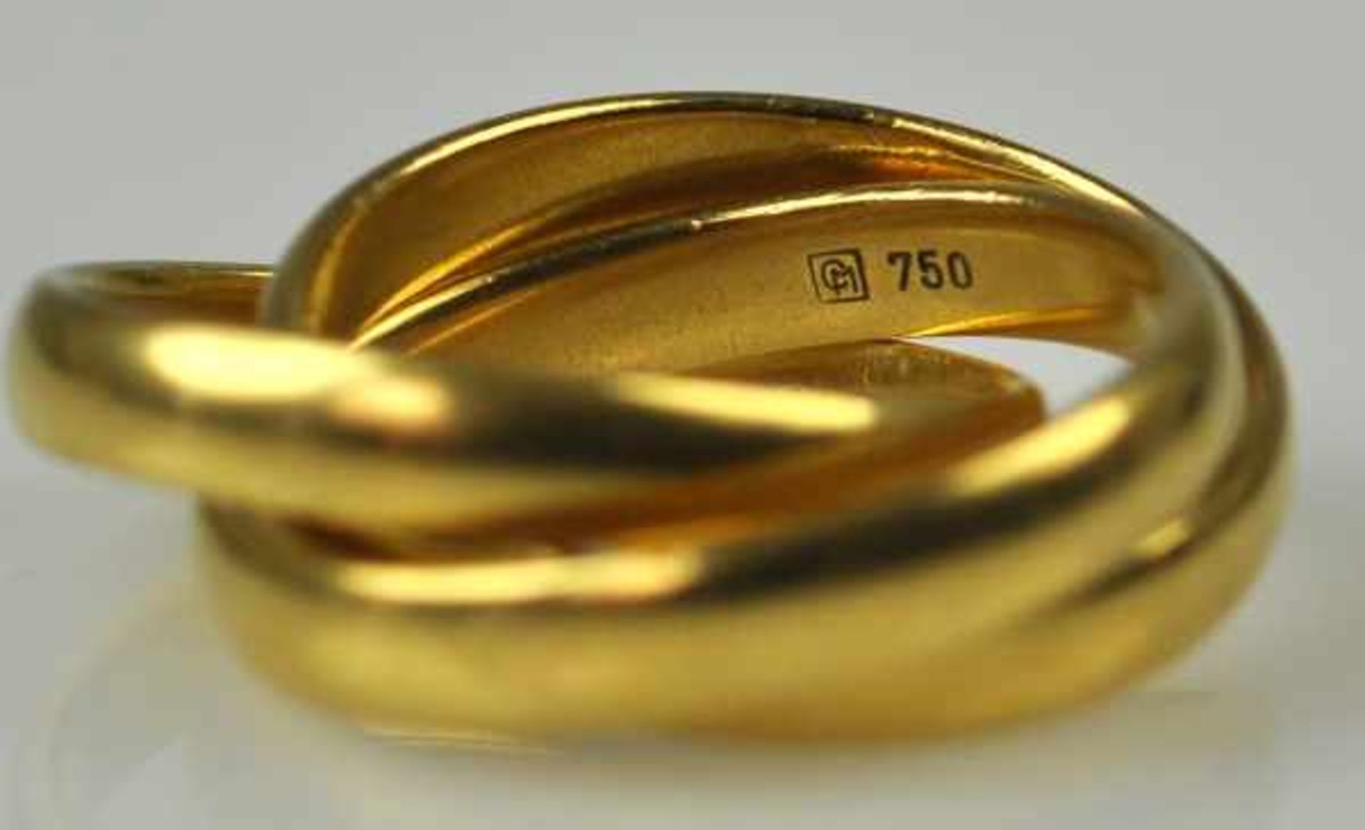 FREUNDSCHAFTSRING aus 3 ineinander verschlungenen polierten Ringen, Gelbgold, 18ct, - Image 3 of 3