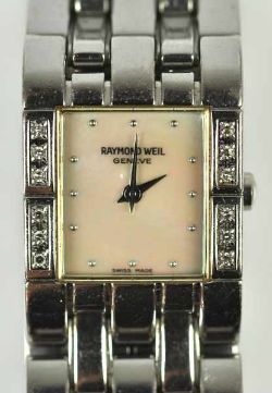 ARMBANDUHR Raymond Weil, Genf, Quartz, viereckiges Stahlgehäuse mit seitlichen Brillanten,