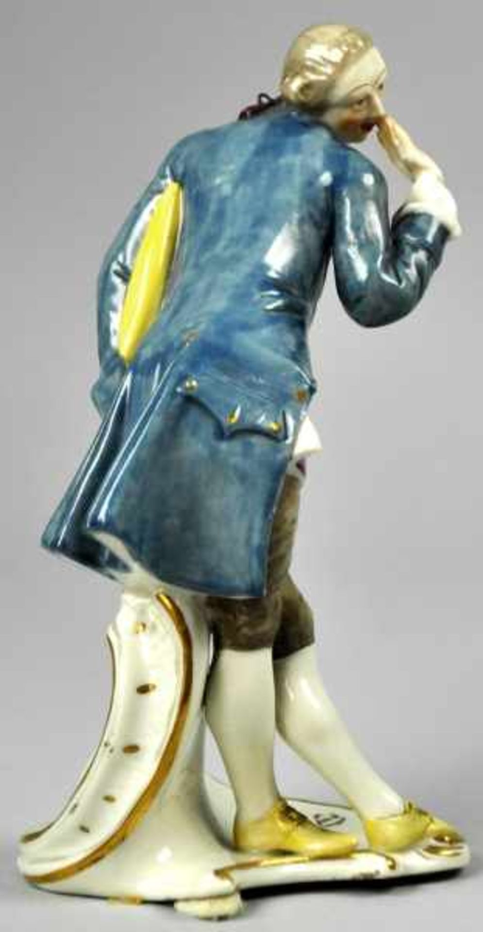 OTTAVIO Nymphenburg. Figur aus der Commedia dell'Arte, Entwurf von Franz Anton Bustelli, sehr feine, - Bild 2 aus 5