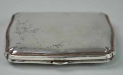 ETUI rechteckig mit leicht geschwungenen Ränder, Wilhelm T. Binder, Silber 835, 96gr, 9x8cm
