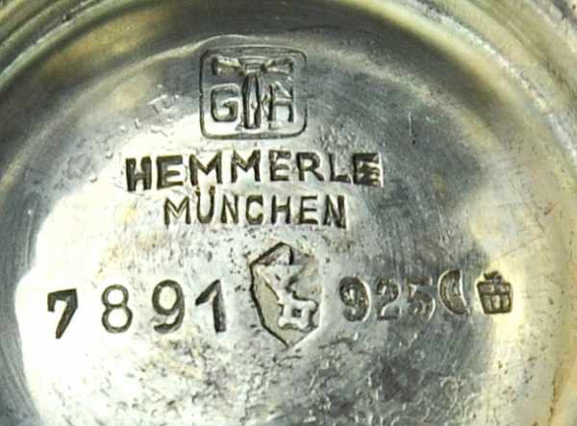 2 SILBERBECHER u. EIN LEUCHTER Golftrophäen, Innenvergoldung, Silber 925/800/835, 358gr (Leuchter - Image 6 of 6