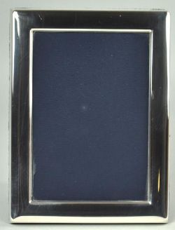 BILDERRAHMEN rechteckig, mit Samtrücken, Sterlingsilber, Sheffield, 1986, 16x12cm, in passender