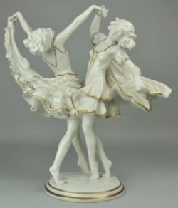 TÄNZERINNEN "Frühlingsreigen" zwei tanzende Mädchen mit fliegenden Tanzröcken, wallender