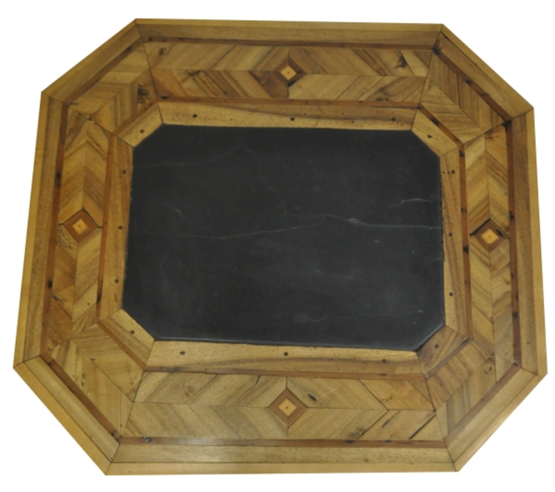 JOGLTISCH achteckige Platte mit Intarsien, mittig Schieferplatte, auf vier gedrechselten Beinen in - Bild 3 aus 3