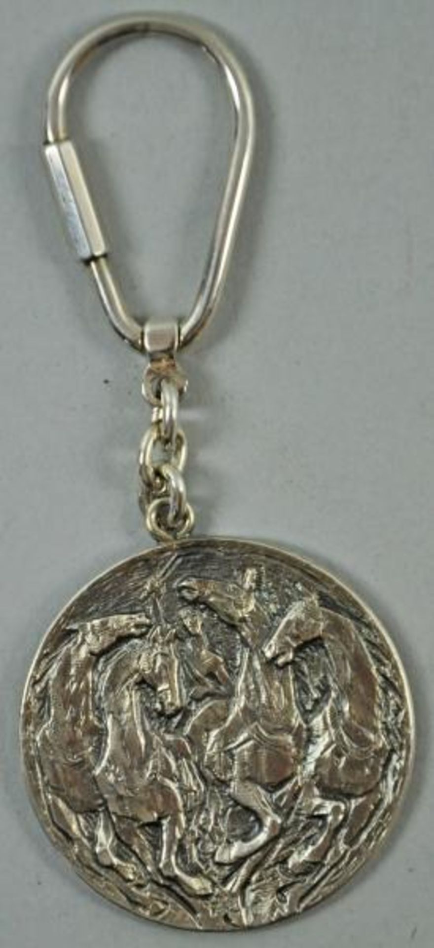 4 SCHLÜSSELANHÄNGER "Affe" u. "Eule", Silber 925, 62gr, L 5cm(Eule), Münze mit Quadriga, Silber 925, - Bild 4 aus 4