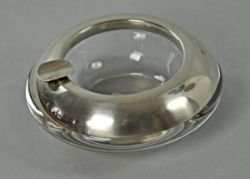 ASCHENBECHER moderne Form, runder gebauchter Glaskorpus mit breitem Silberrand, Sterlingsilber,