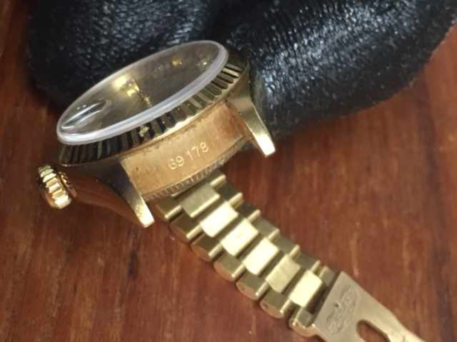 Herrenarmbanduhr "Oyster Perpetual", mit goldenem Armband und originaler Faltschließe von Rolex, - Bild 10 aus 12