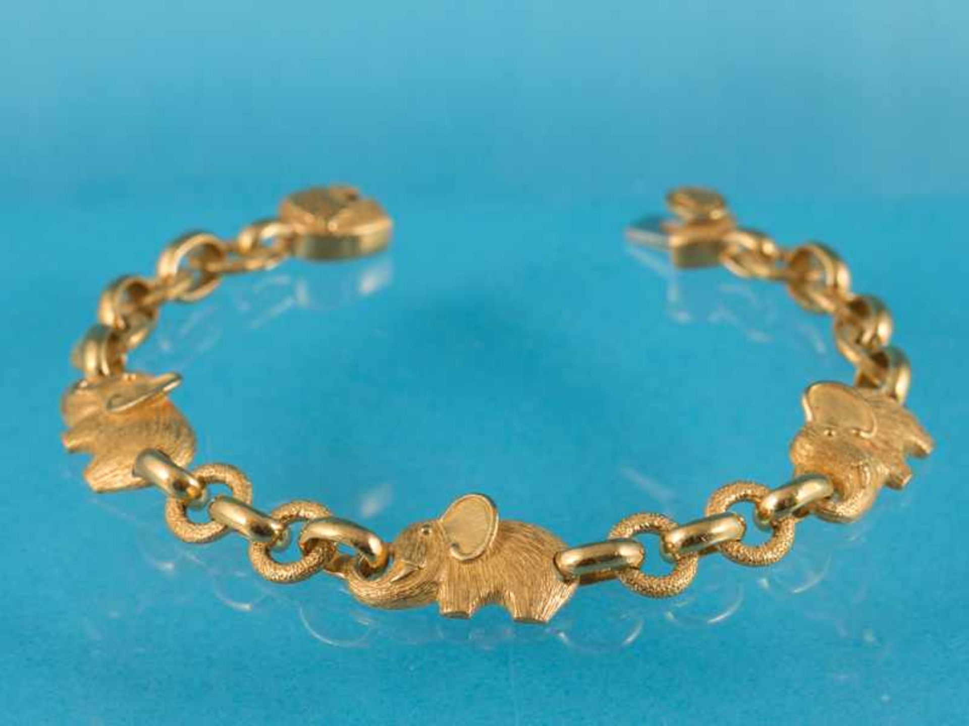 Massives Armband, bezeichnet "Prima Gold", 21. Jh. 999/- Gelbgold. Gesamtgewicht ca. 39,9 g. Drei