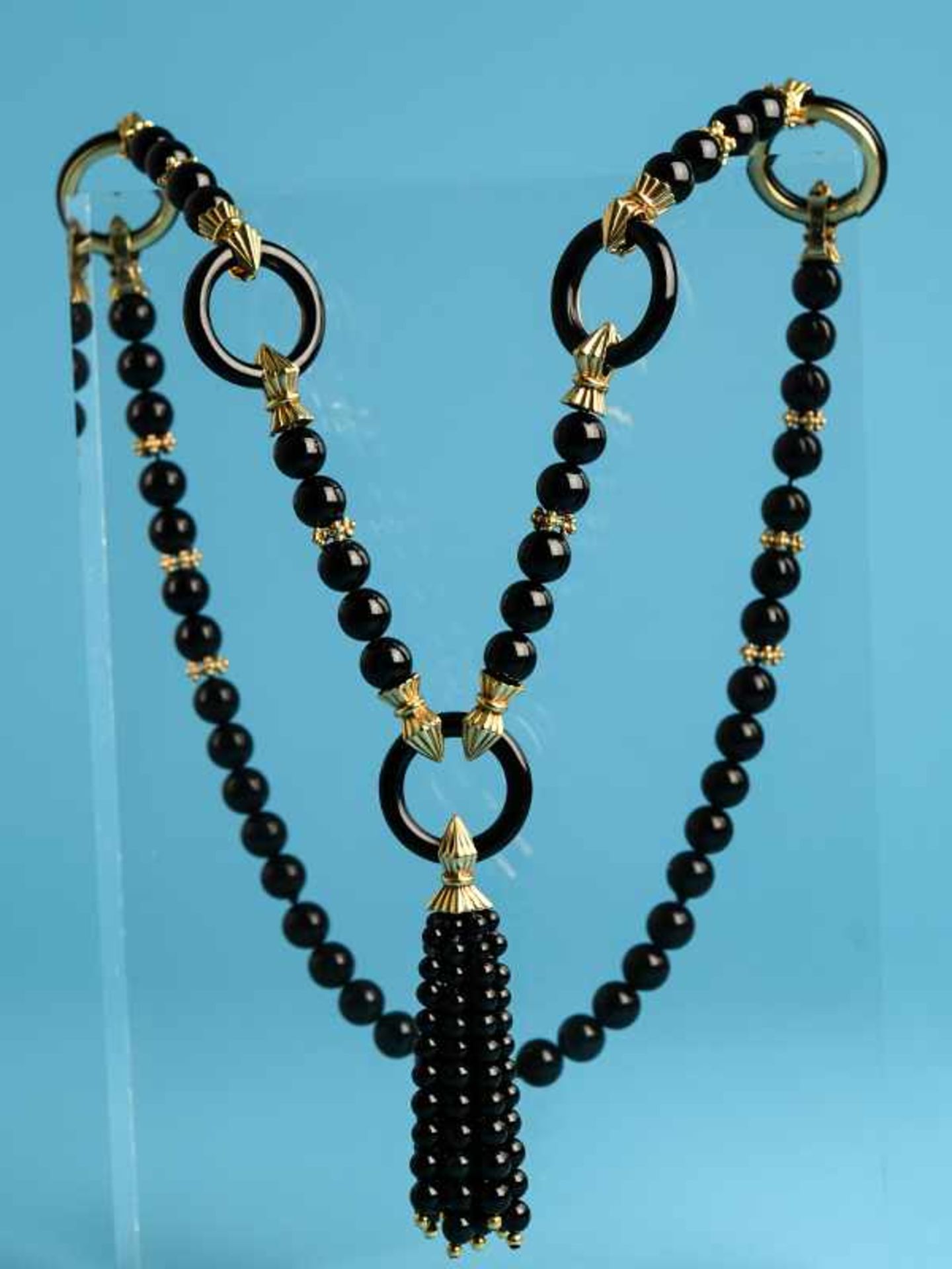 Langes Collier mit Onyx-Kugeln- und Ringen mit verschiedenen, goldenen Zwischen- und - Bild 6 aus 7