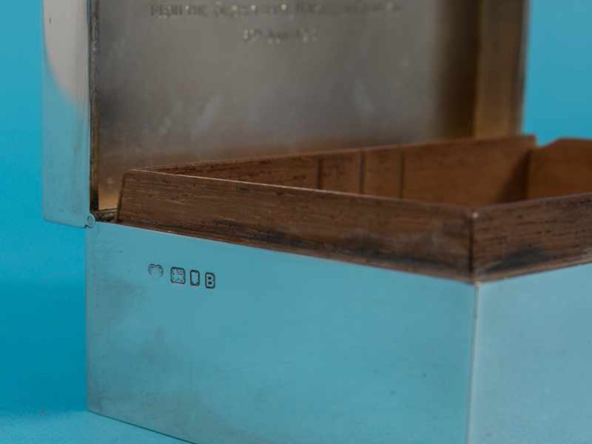 Zigarren-Box, Goldsmithts & Silversmiths Co. Ltd., London, 1937. 925/-Silber (im Boden gewichtet und - Image 5 of 16