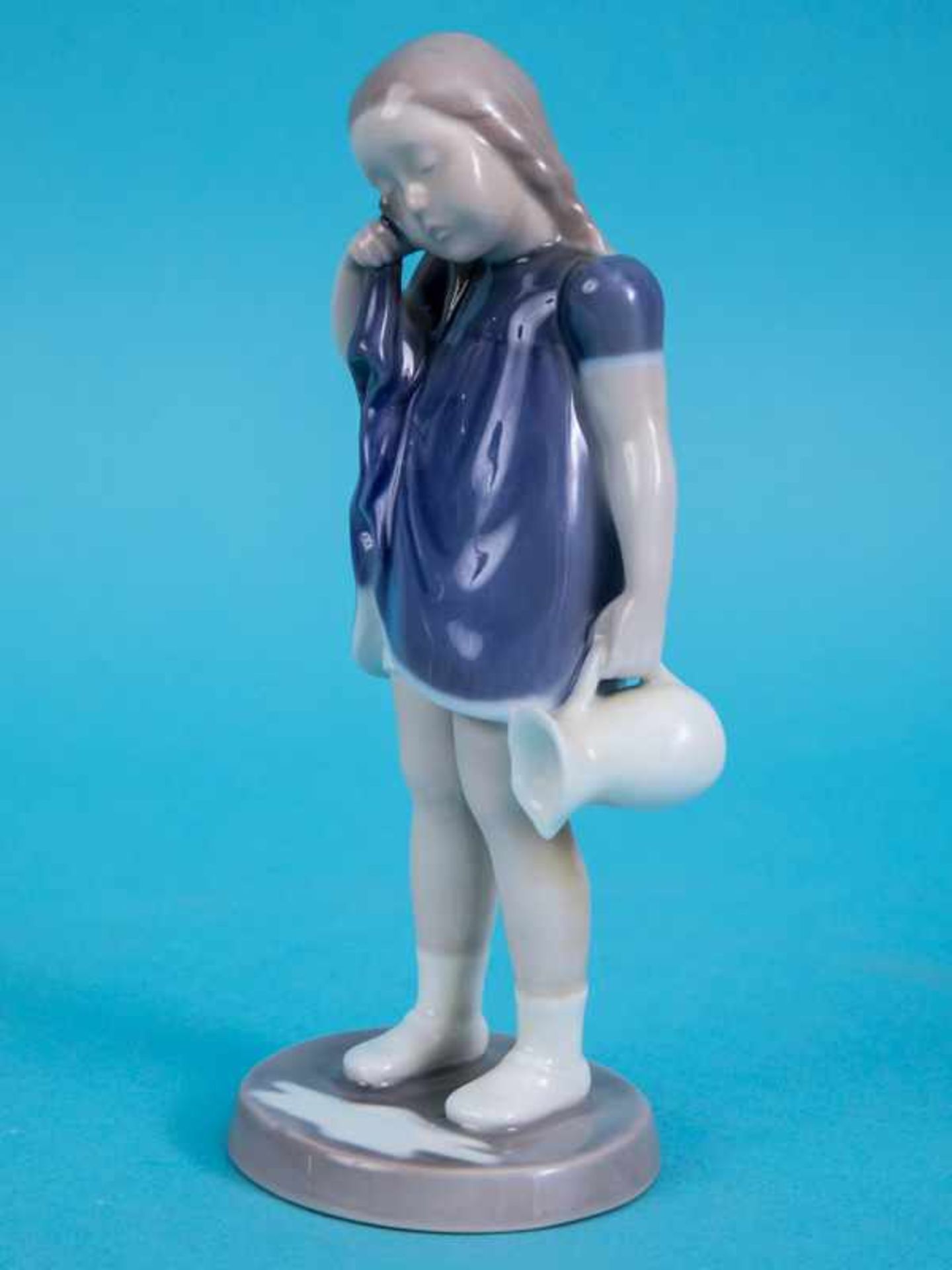 Porzellanfigur "Verschüttete Milch", Entwurf Claire Weiss, Bing & Gröndahl, Kopenhagen, ca. 1962/ - Bild 2 aus 6