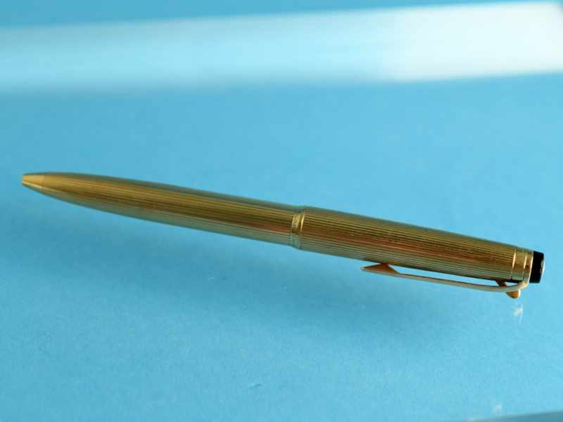 Kugelschreiber "Montblanc 97", wohl 1950er Jahre. 750/-Gelbgold, Gesamtgewicht ca. 21 g; beide